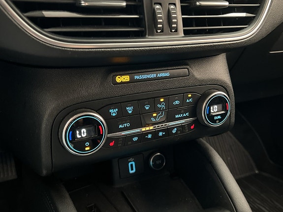 Ford Focus 22 of 30