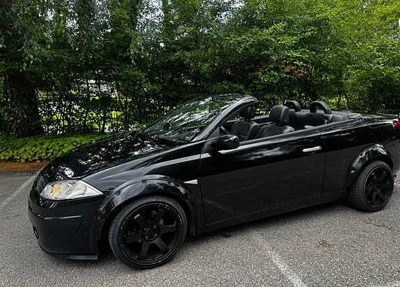 Renault Megane II 2 of 4