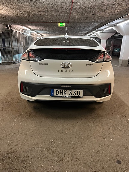 Hyundai IONIQ 9 of 9