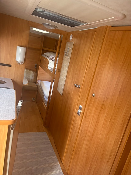 Adria Adora 552uk 5 of 8