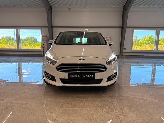 Ford S-MAX 2 of 27