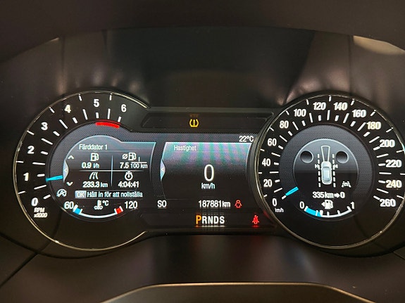 Ford S-MAX 8 of 27