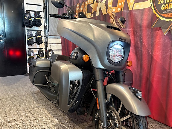 Indian CHIEFTAIN DARK HORSE 3 of 17