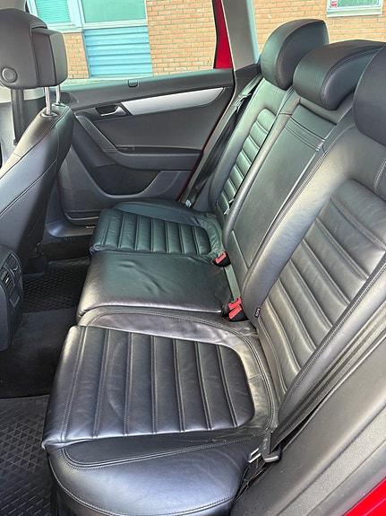 Volkswagen Passat Alltrack 7 of 7