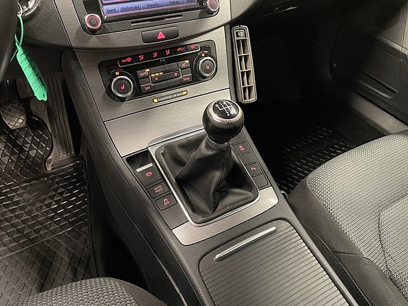 Volkswagen Passat 7 of 8