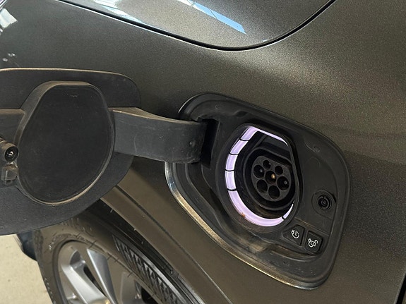 Ford Kuga 9 of 19