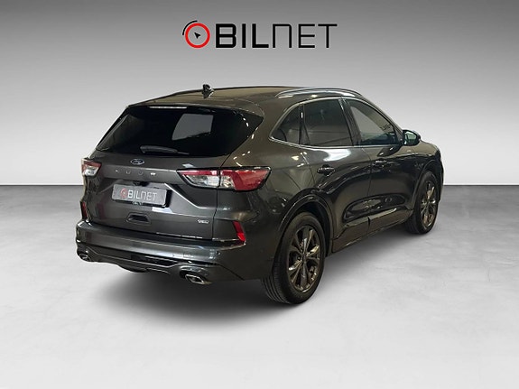 Ford Kuga 2 of 19