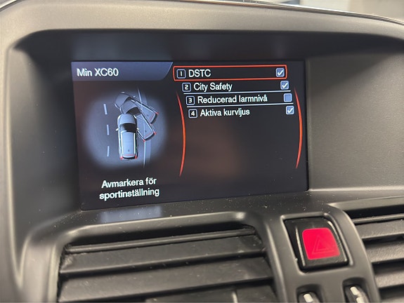 Volvo XC60 17 of 25
