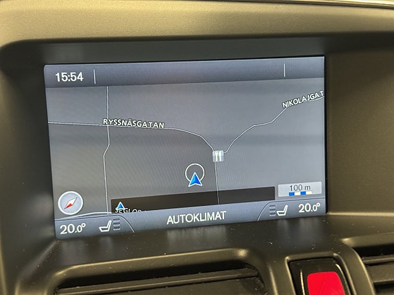 Volvo XC60 15 of 25