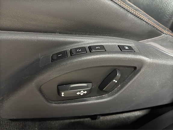 Volvo XC60 23 of 25