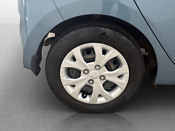 Hyundai i10 23 of 24
