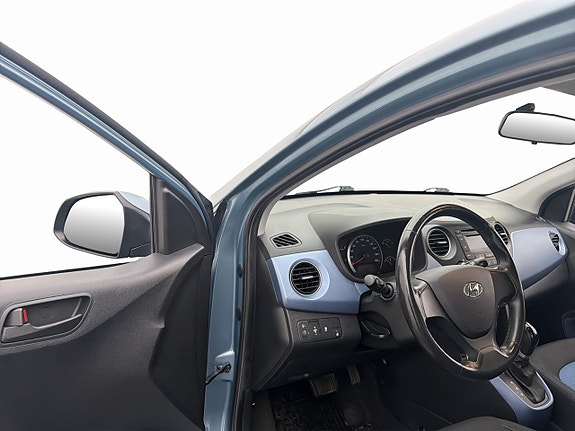 Hyundai i10 9 of 24