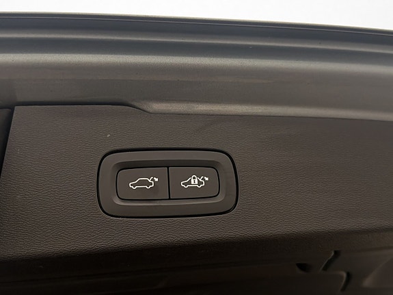 Volvo V60 28 of 30