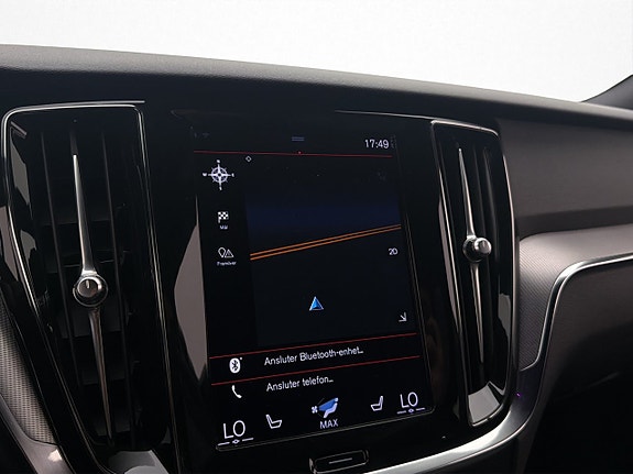 Volvo V60 19 of 30