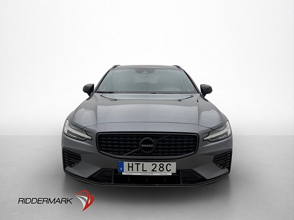 Volvo V60 2 of 30
