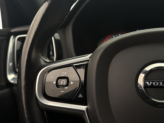 Volvo V60 17 of 30