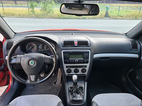 Skoda Octavia RS 7 of 13