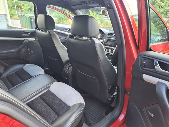 Skoda Octavia RS 11 of 13