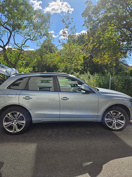 Audi Q5 3 of 8