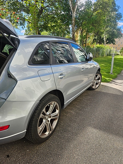 Audi Q5 4 of 8