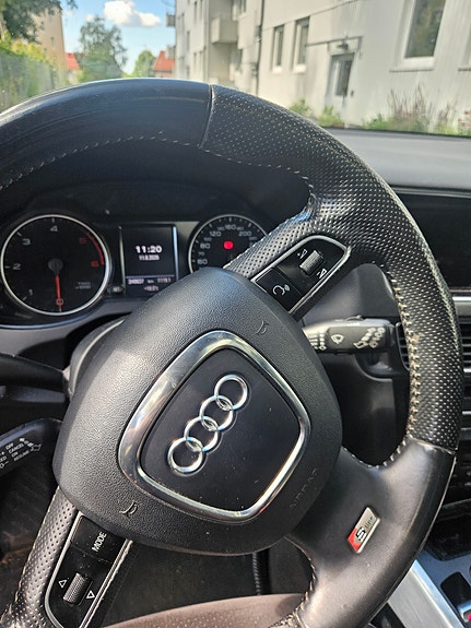Audi Q5 7 of 8