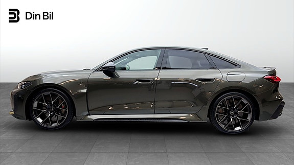 Audi RS5 2 of 18