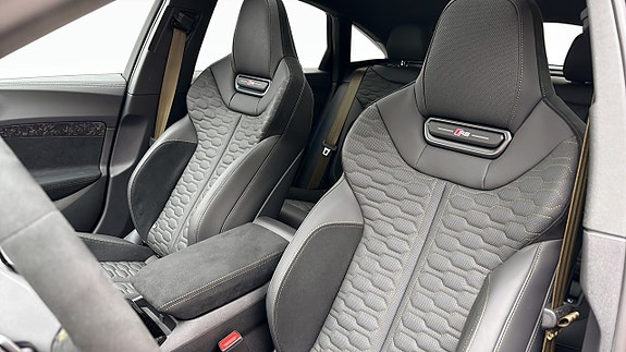 Audi RS5 8 of 18