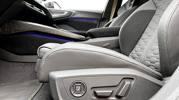 Audi RS5 12 of 18