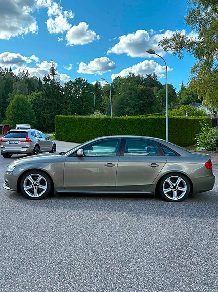 Audi A4 4 of 9