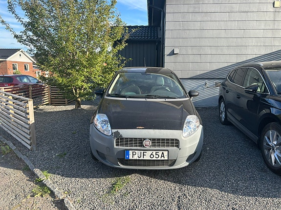 Fiat Grande Punto 4 of 4