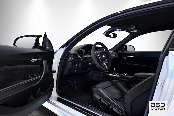 BMW M2 7 of 10