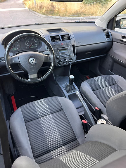 Volkswagen Polo 4 of 4