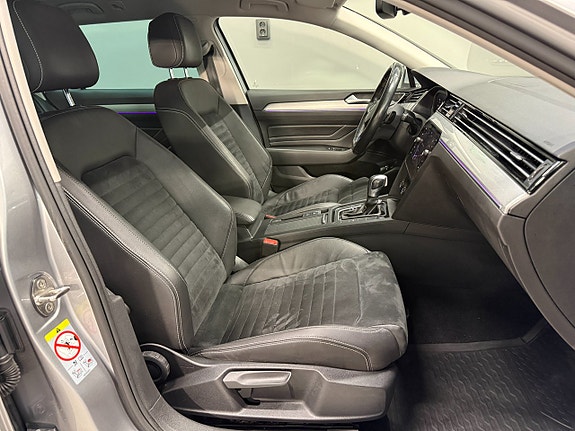 Volkswagen Passat 10 of 21