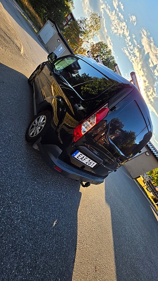 Ford Transit Connect 7 of 10