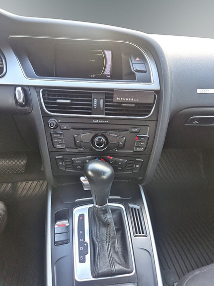 Audi A5 12 of 16