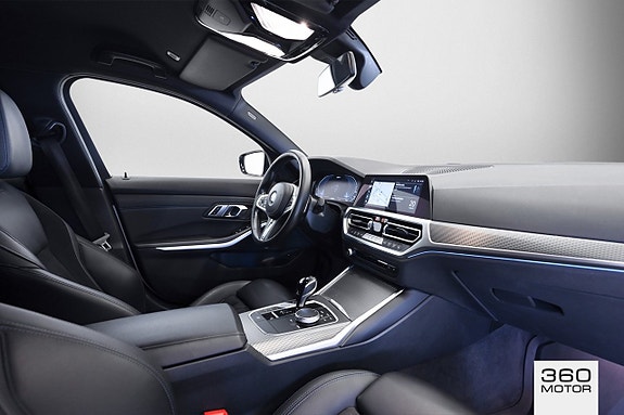 BMW 330e 9 of 11