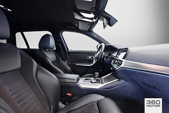 BMW 330e 8 of 11