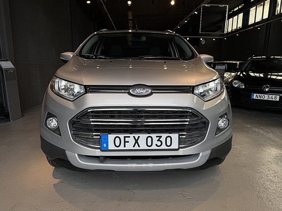 Ford Ecosport 2 of 12