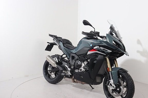 BMW S 1000 XR 2 of 7