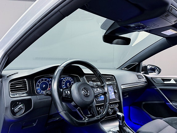Volkswagen Golf I 17 of 19