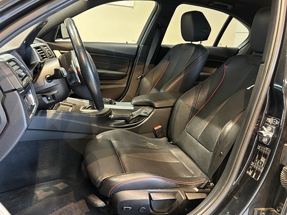 BMW 320d 9 of 21