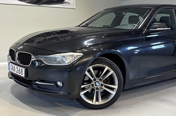 BMW 320d 2 of 21