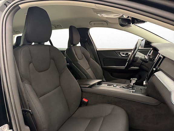 Volvo V60 Cross Country 22 of 29