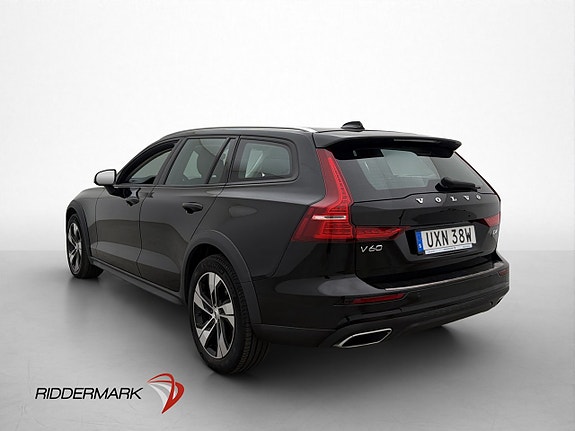 Volvo V60 Cross Country 5 of 29