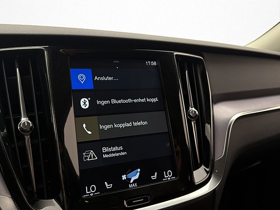 Volvo V60 Cross Country 16 of 29