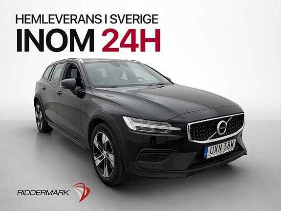 Volvo V60 Cross Country 3 of 29