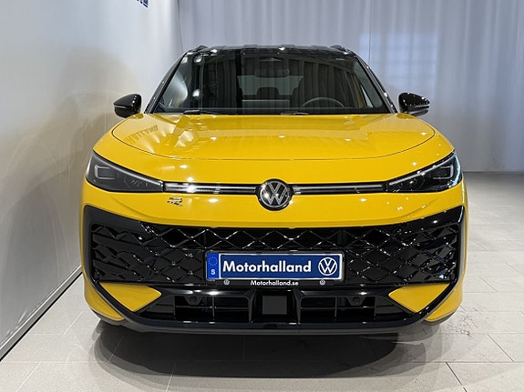 Volkswagen T-Roc 4 of 24