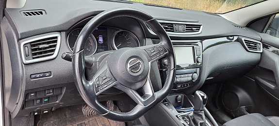 Nissan Qashqai 2 of 7