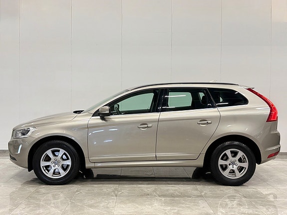 Volvo XC60 8 of 27