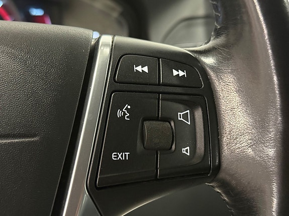 Volvo XC60 23 of 27